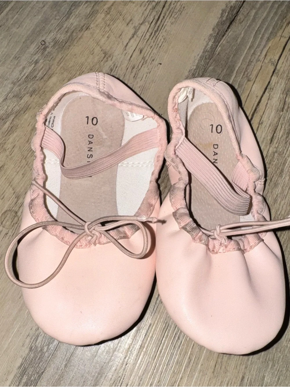 ☀️6/$20☀️ Danskin Blush Pink Ballet Slippers for Kids